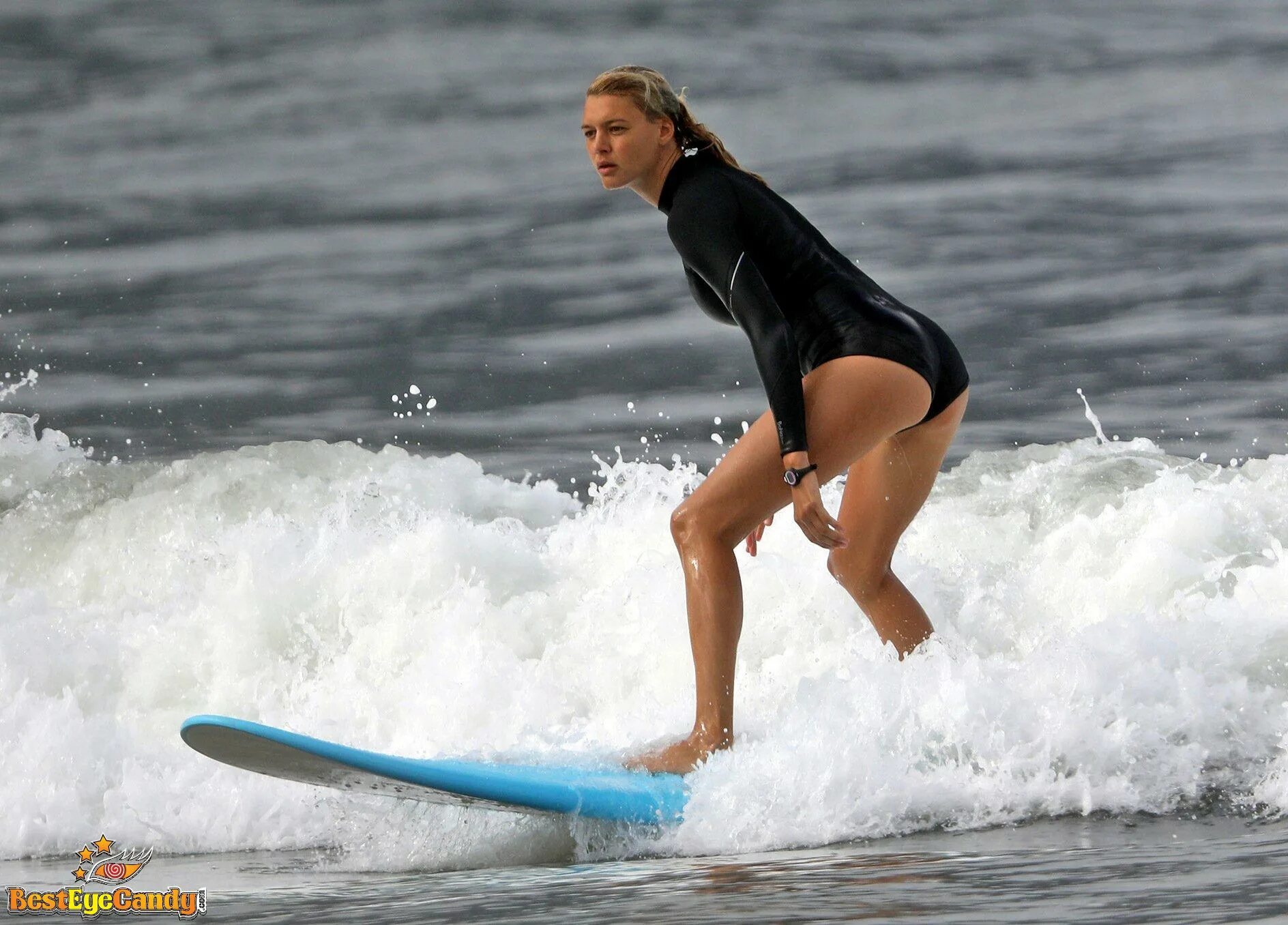 Kelly Rohrbach underwear in Wenzhou